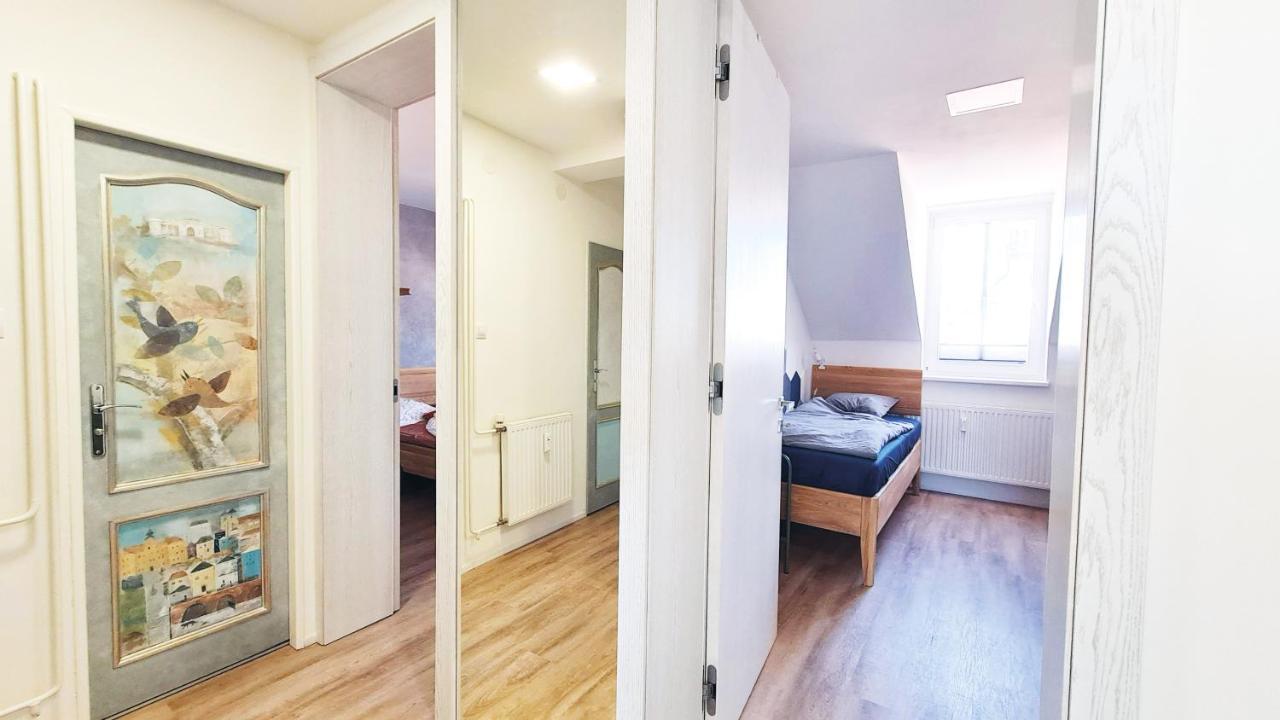 וואלטיצה Apartman Polygon מראה חיצוני תמונה